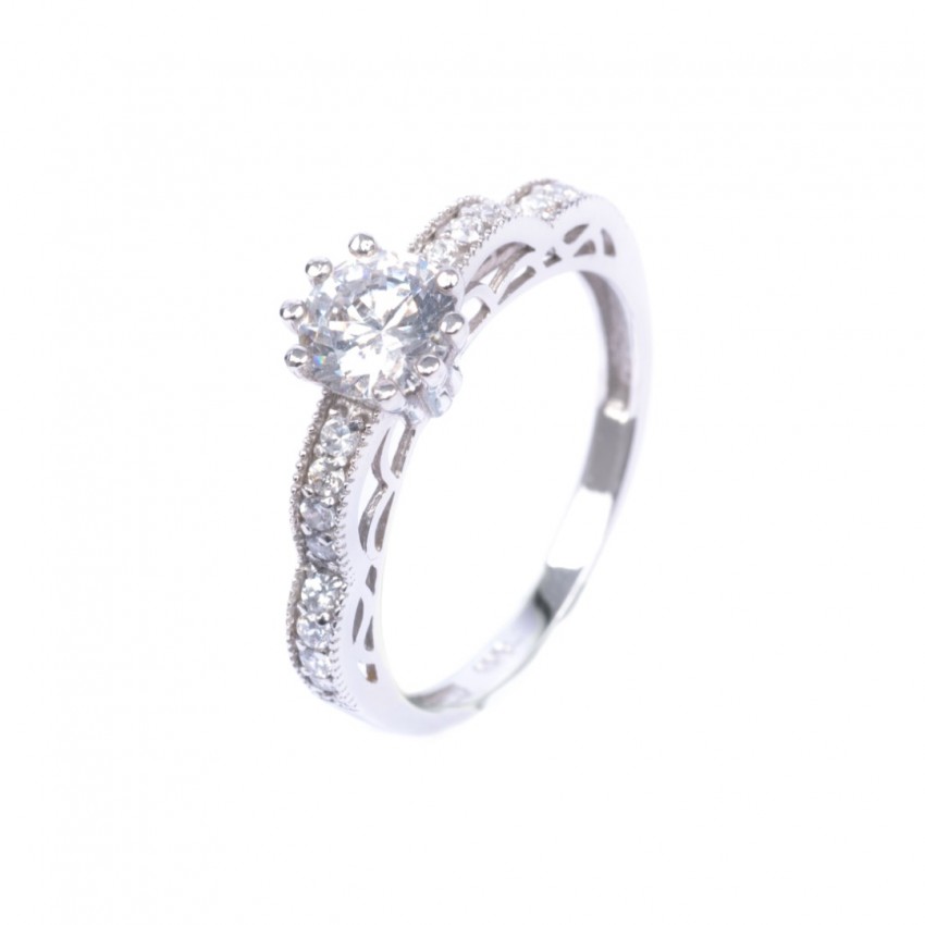 14K white gold single stone